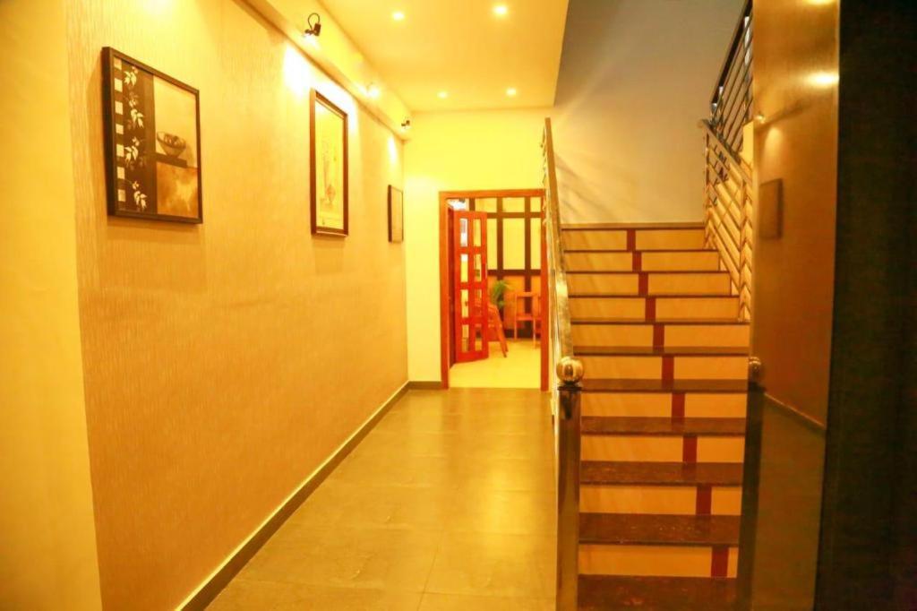 Akan Hotel And Residence Meppadi Exterior photo